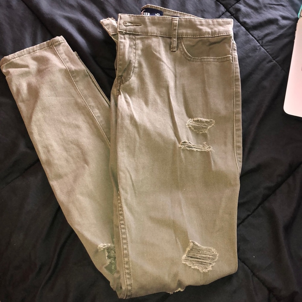 Hollister olive green ripped skinny jeans
